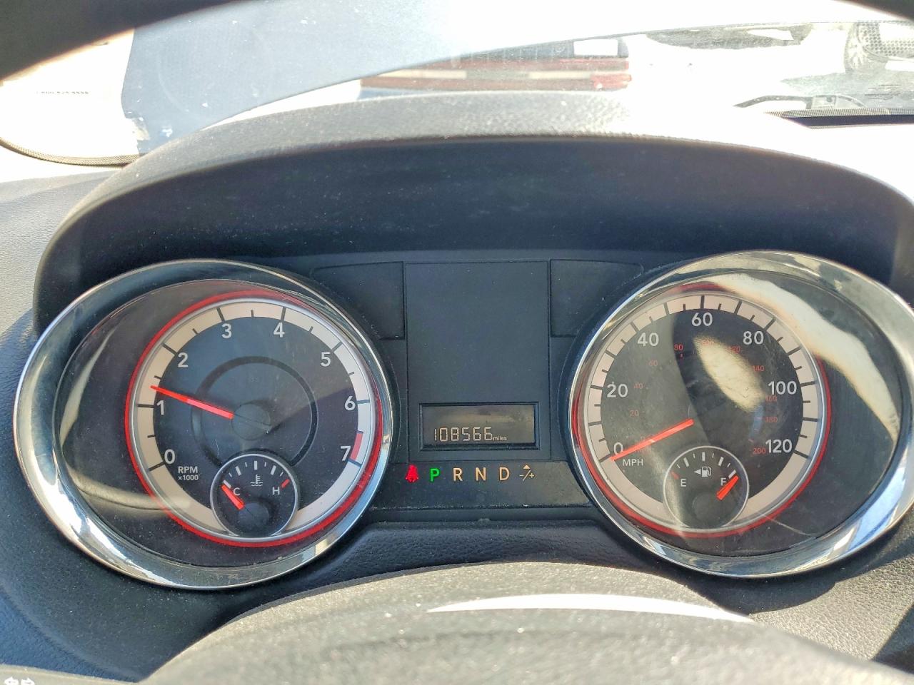 2013 DODGE GRAND CARAVAN SXT photo 9