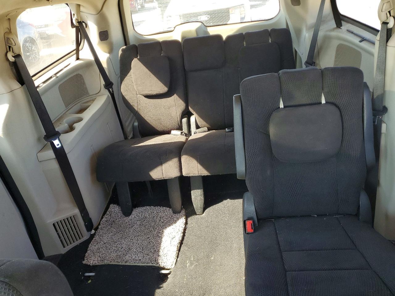 2013 DODGE GRAND CARAVAN SXT photo 10