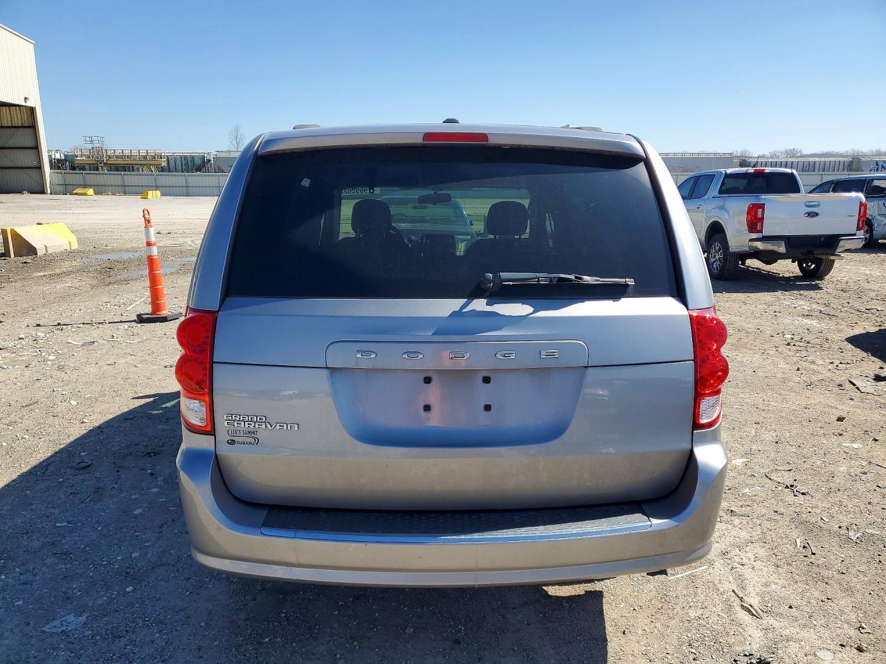 2013 DODGE GRAND CARAVAN SXT photo 6