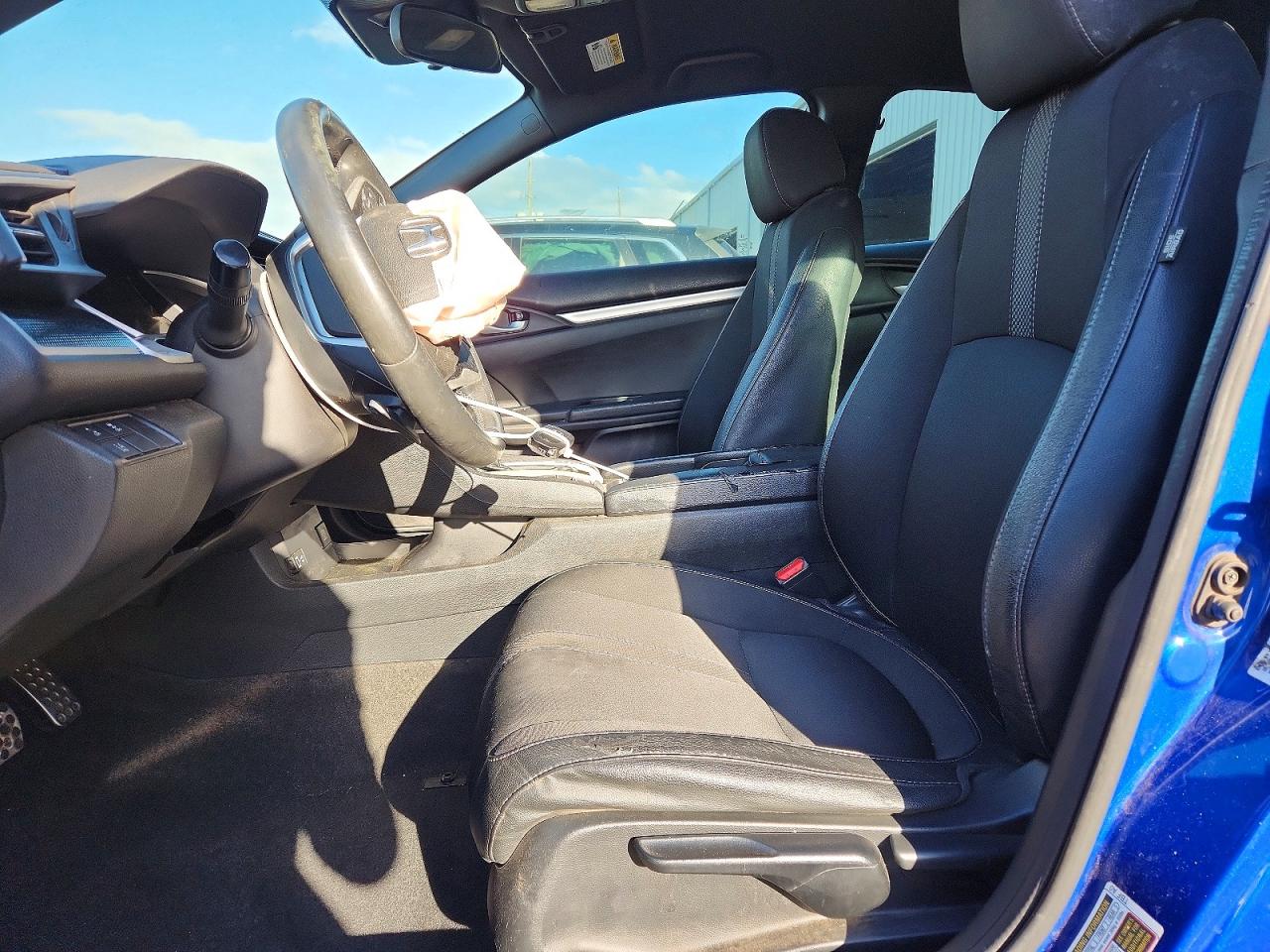 2020 HONDA CIVIC SPORT photo 19