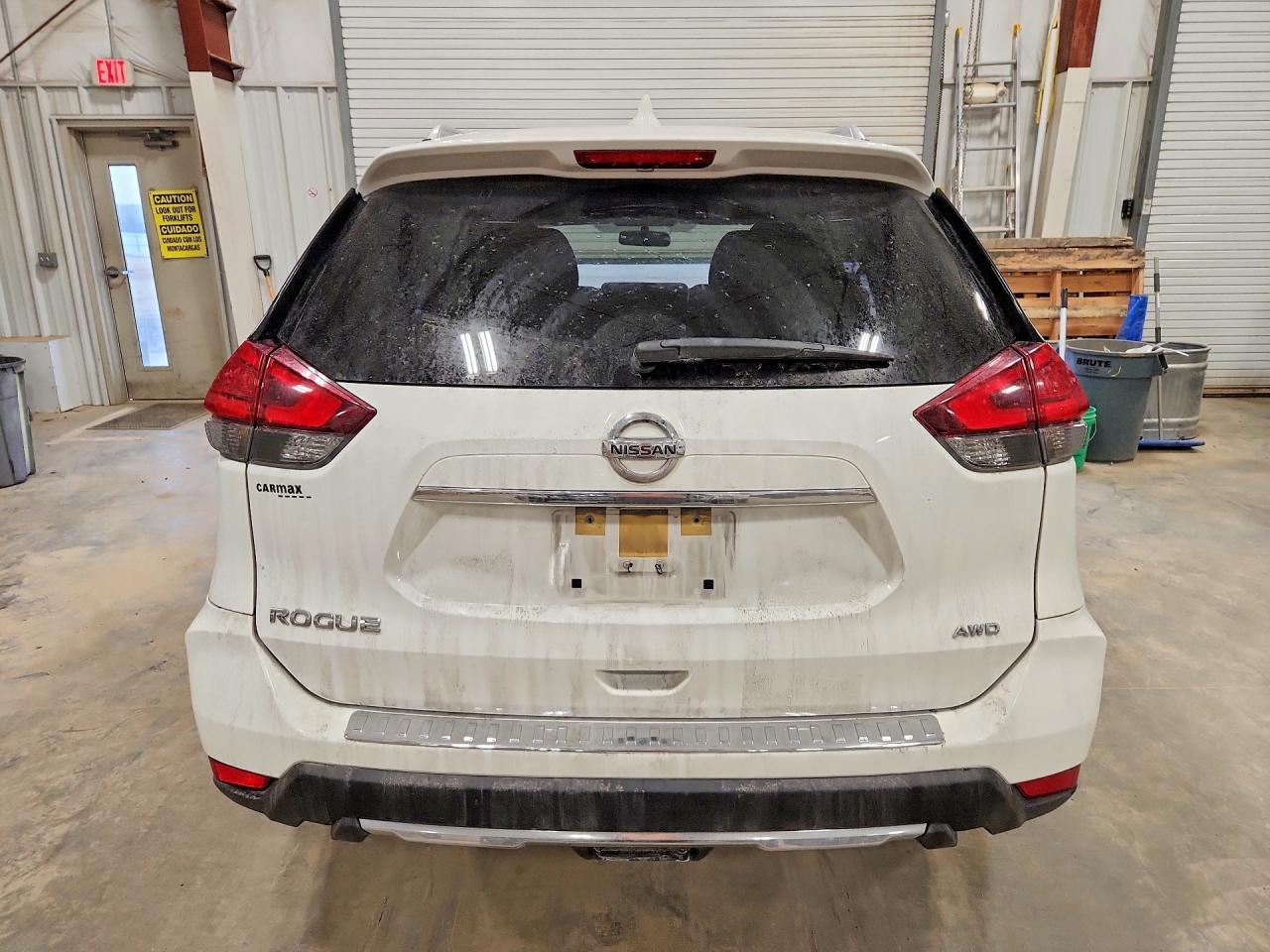 2017 NISSAN ROGUE S photo 6