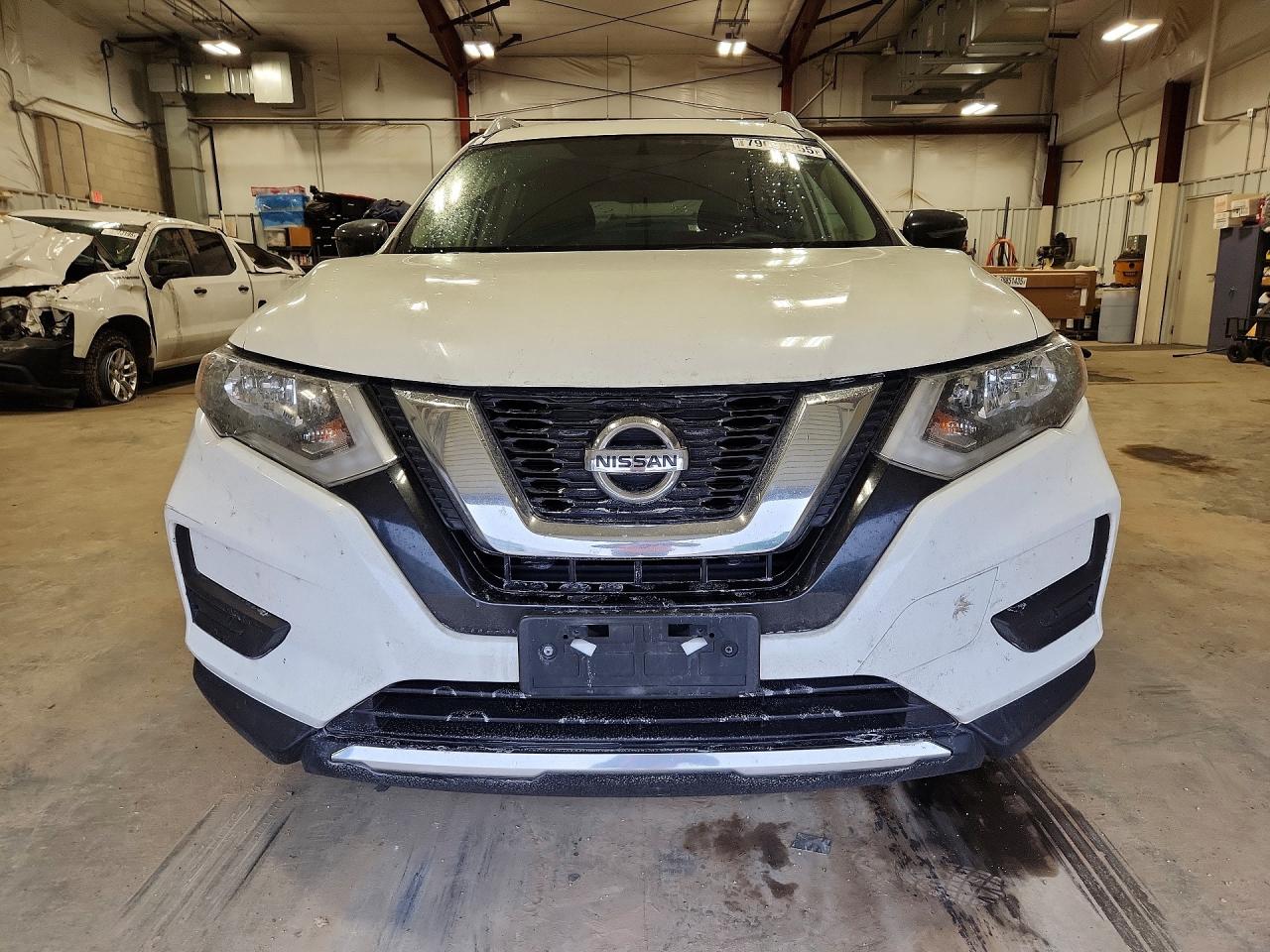 2017 NISSAN ROGUE S photo 5