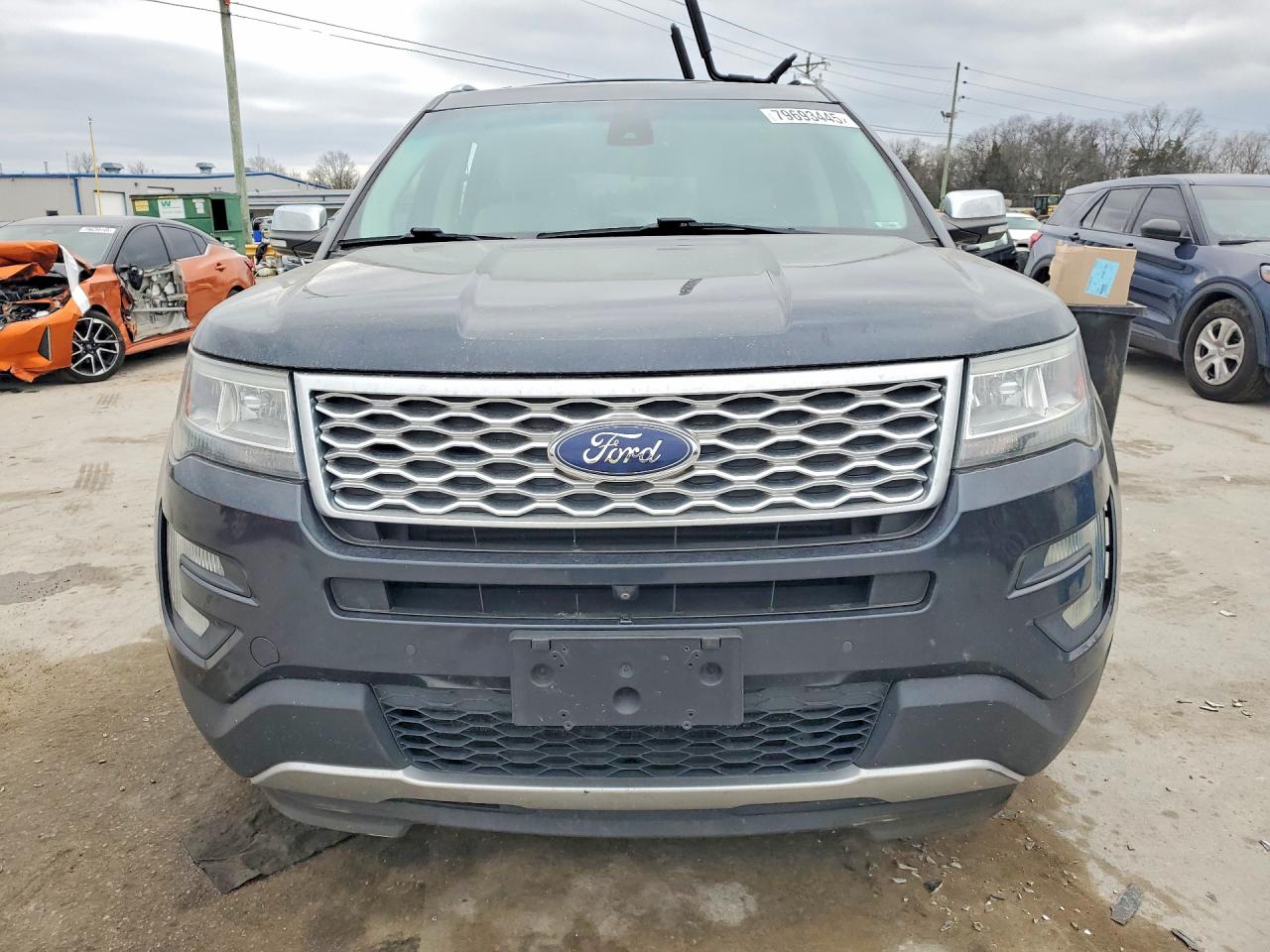 2017 FORD EXPLORER PLATINUM photo 5