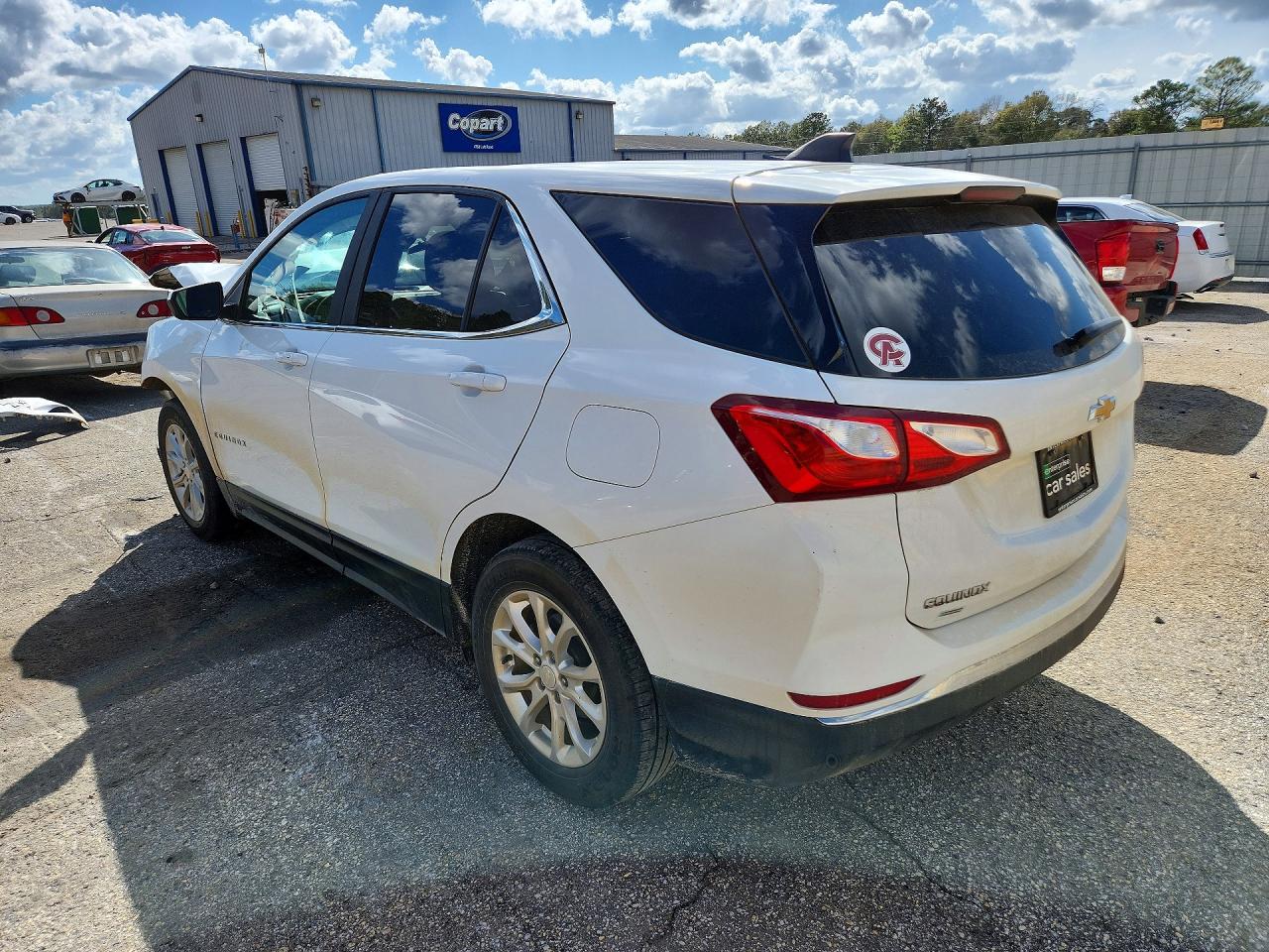 2021 CHEVROLET EQUINOX LT photo 2