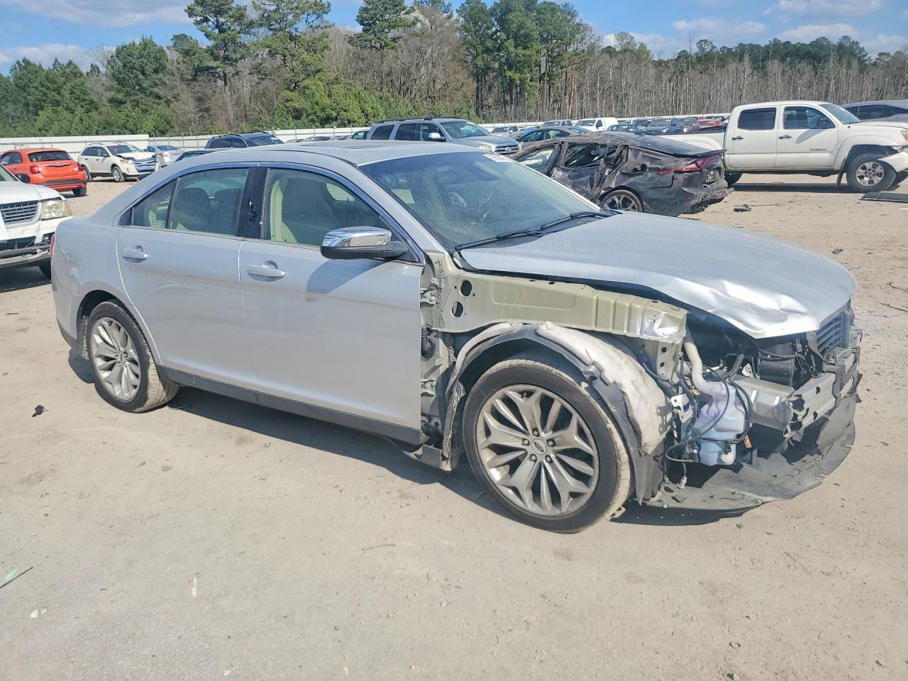 2018 FORD TAURUS LIMITED photo 4