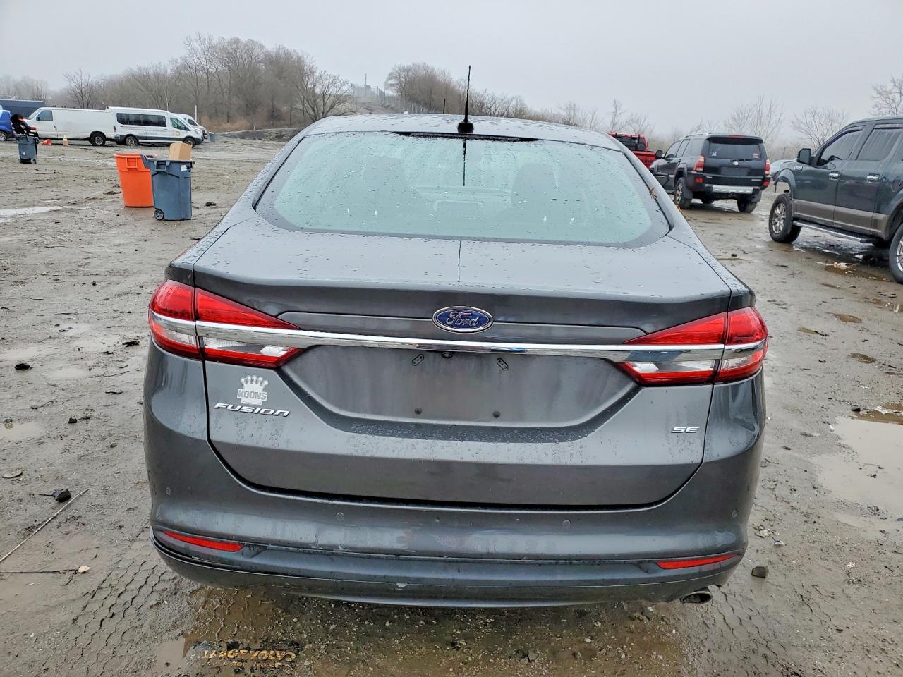 2017 FORD FUSION SE photo 16