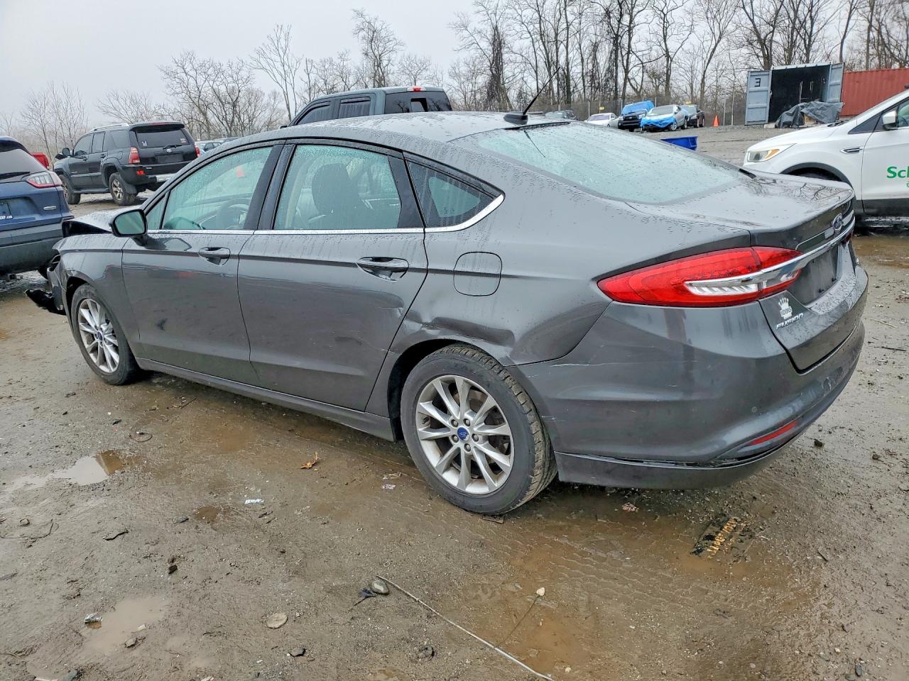 2017 FORD FUSION SE photo 4