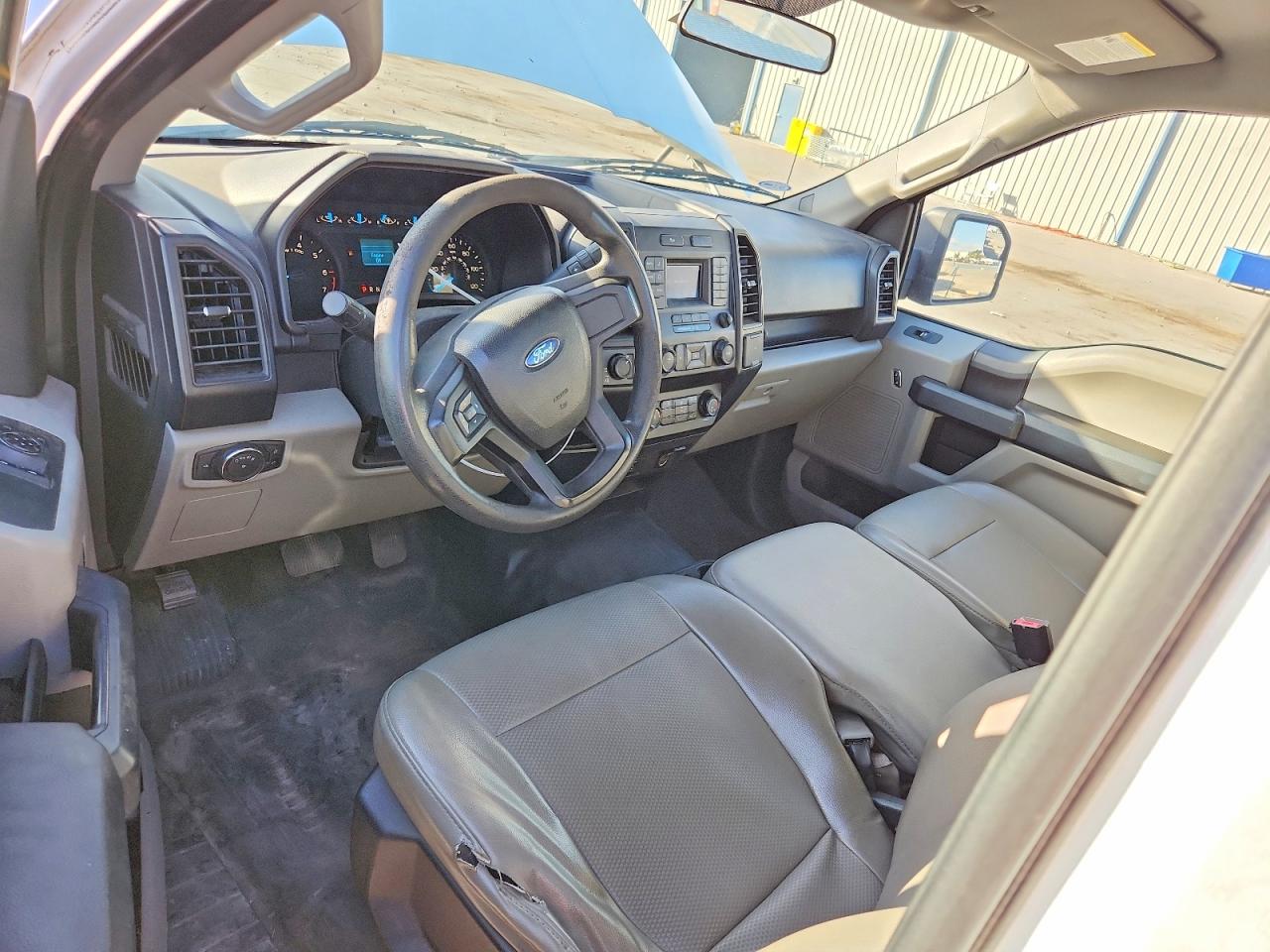 2016 FORD F150 photo 15