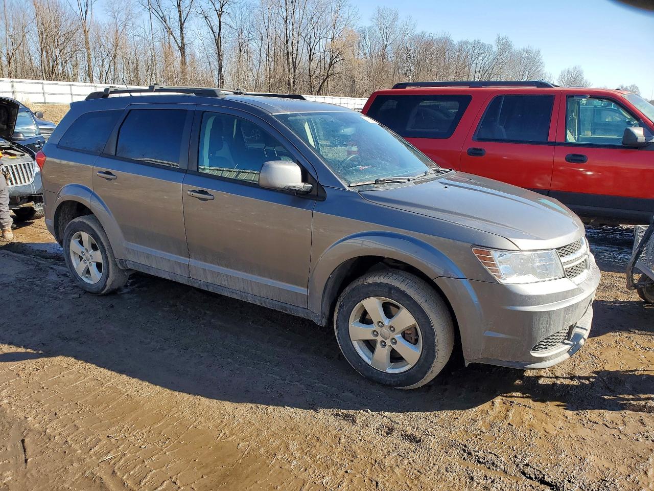 2013 DODGE JOURNEY SE photo 4