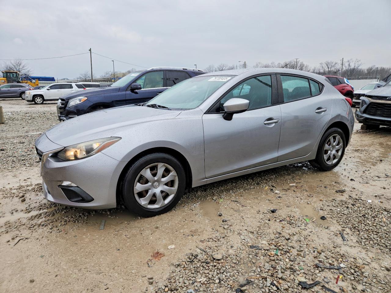 2014 MAZDA 3
