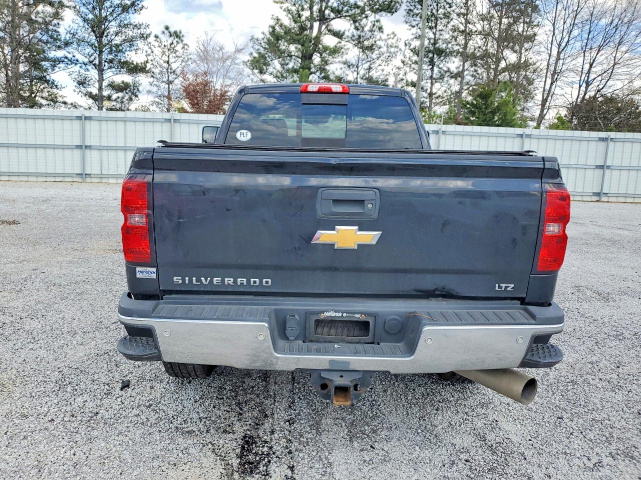 2015 CHEVROLET SILVERADO K2500 HEAVY DUTY LTZ photo 11