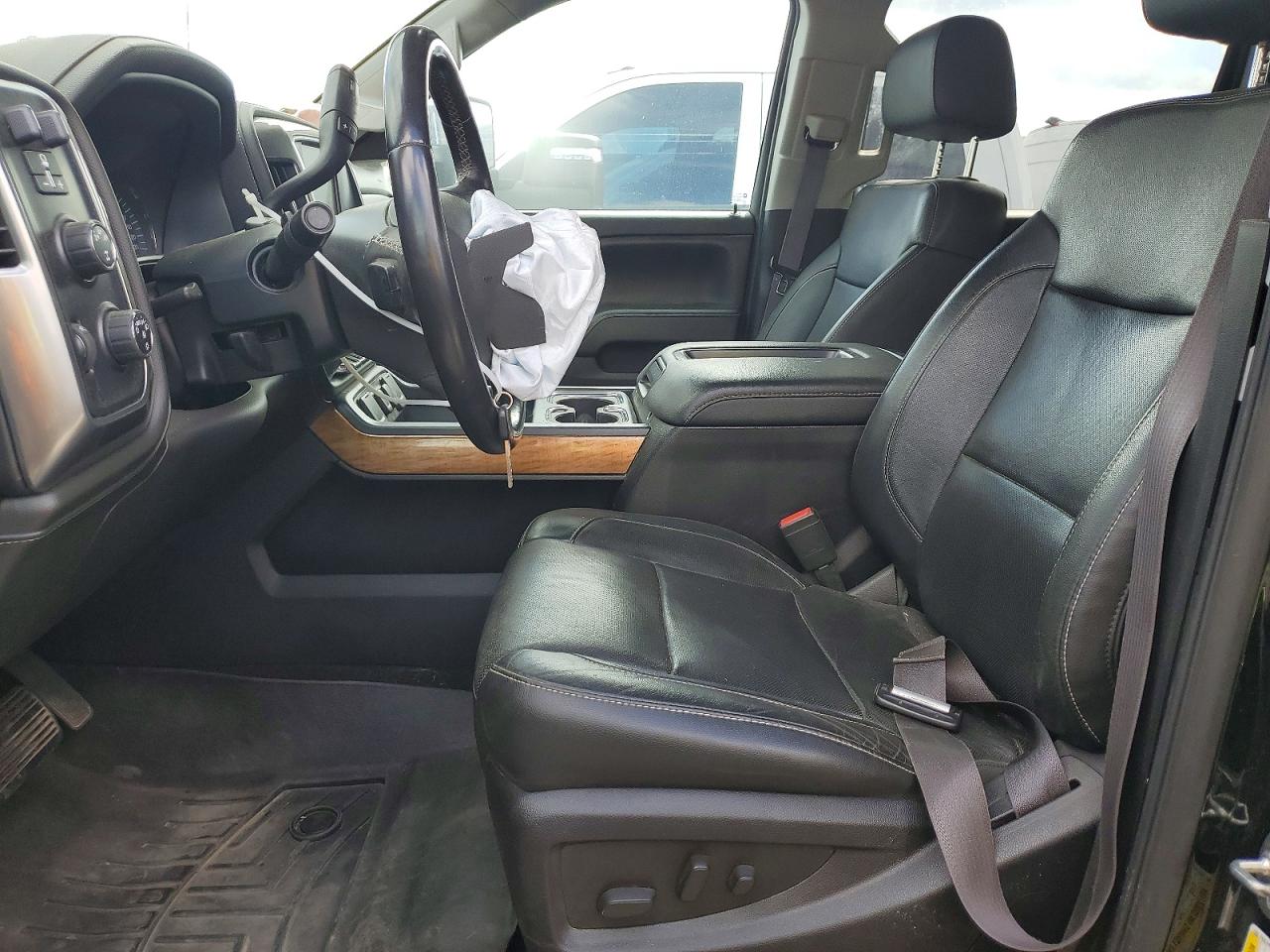 2015 CHEVROLET SILVERADO K2500 HEAVY DUTY LTZ photo 13