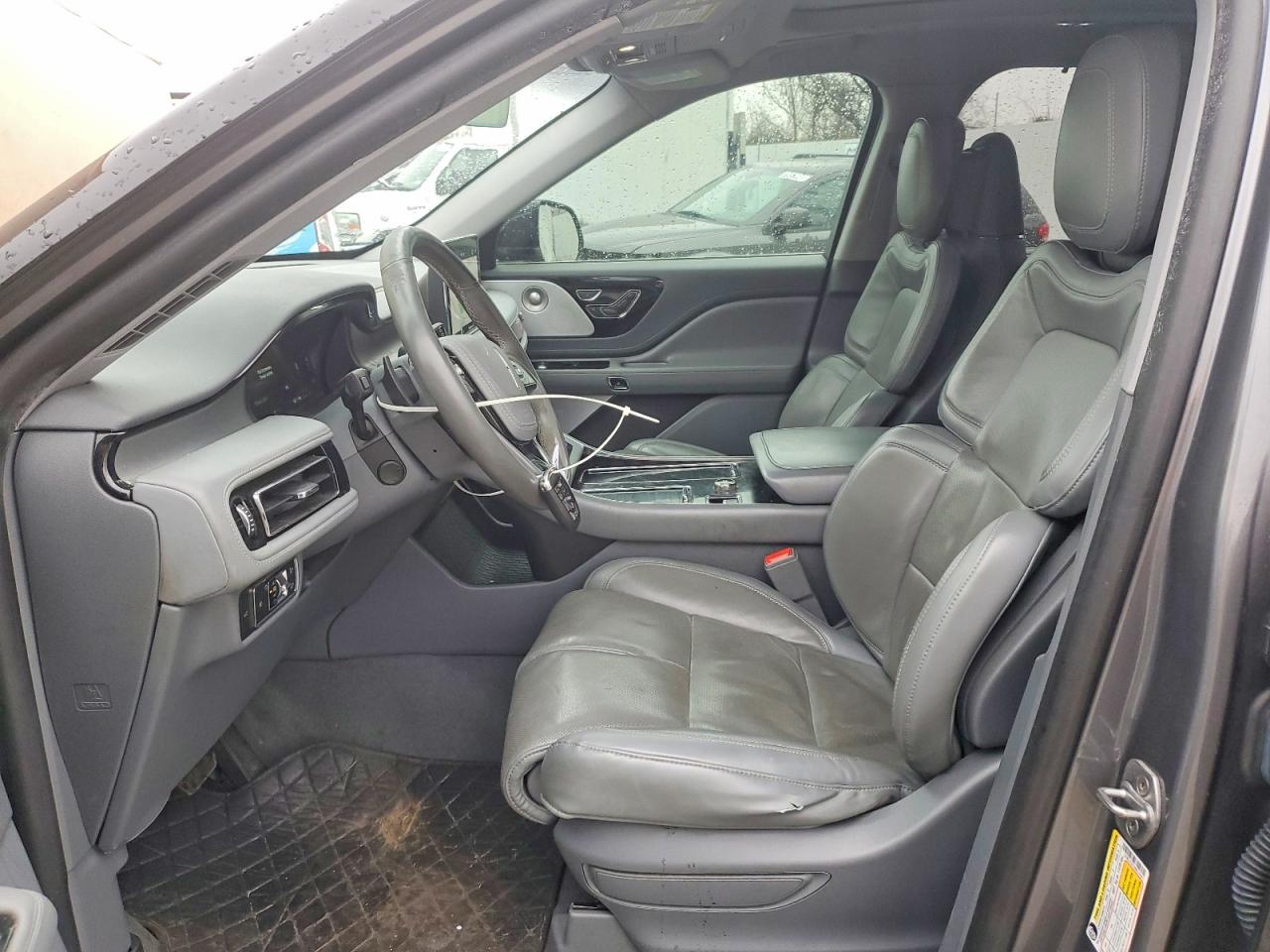 2021 LINCOLN AVIATOR RESERVE photo 7