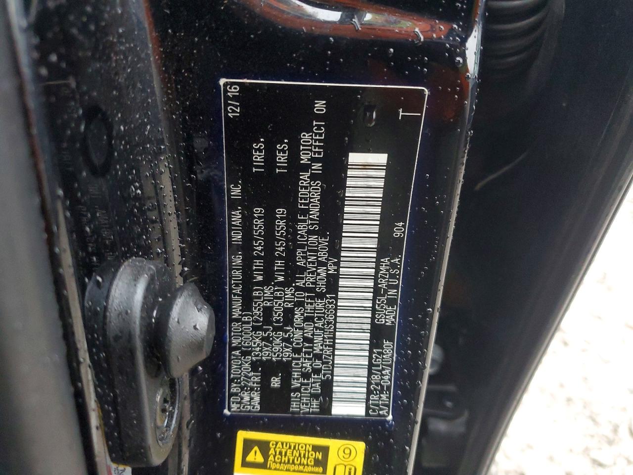 2017 TOYOTA HIGHLANDER SE photo 37