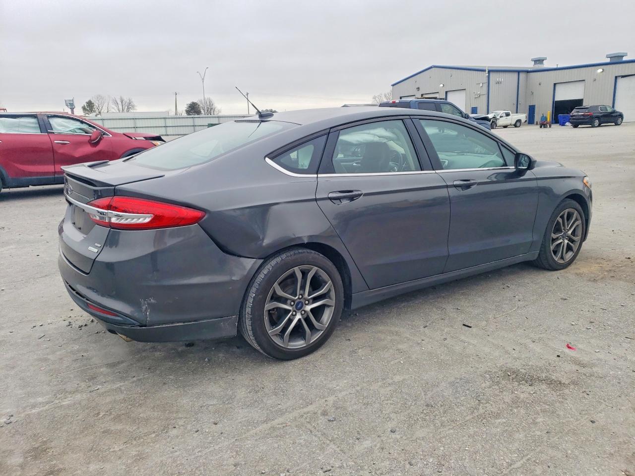 2017 FORD FUSION SE photo 7