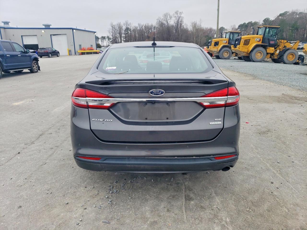 2017 FORD FUSION SE photo 16