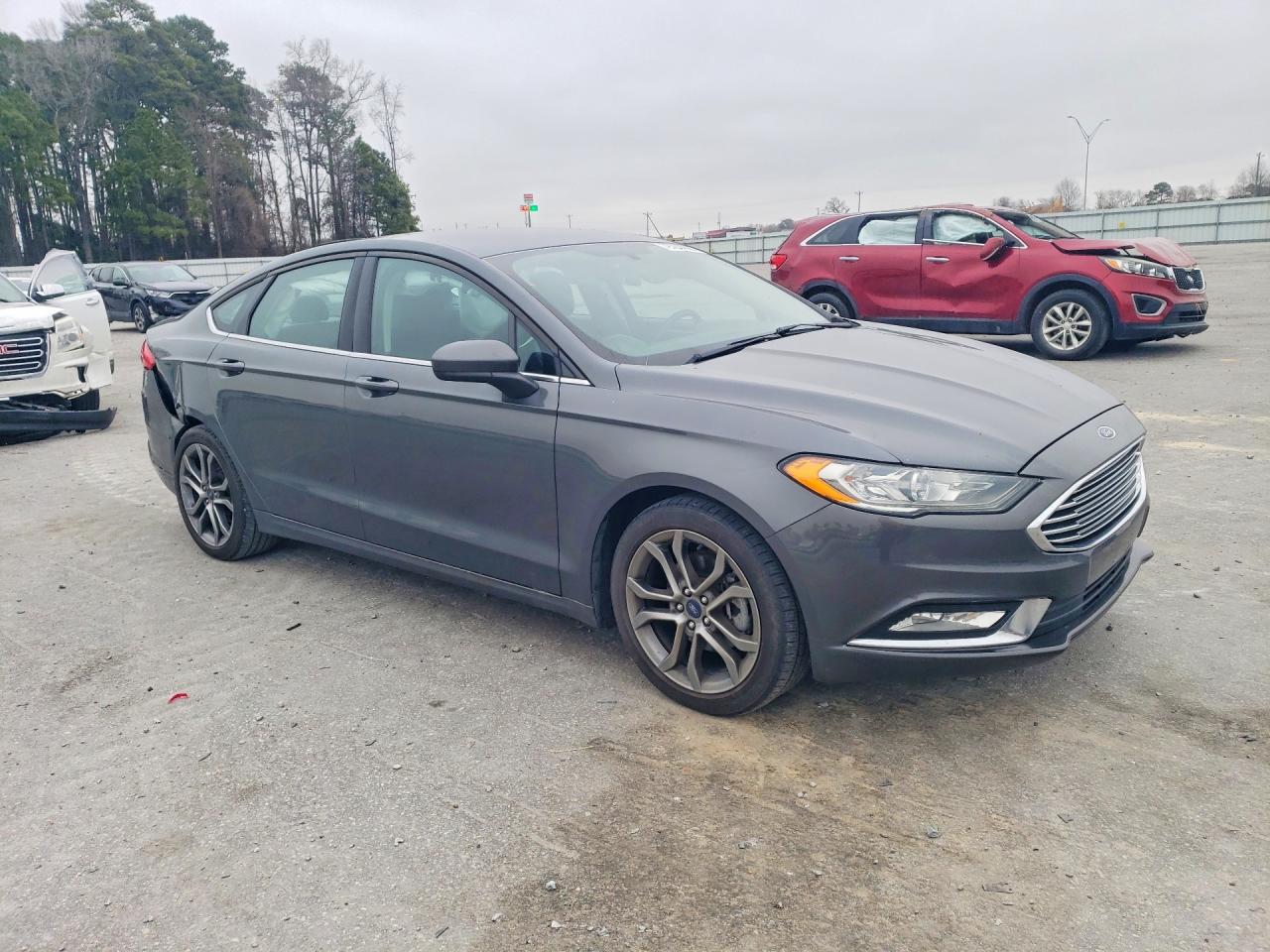 2017 FORD FUSION SE photo 10