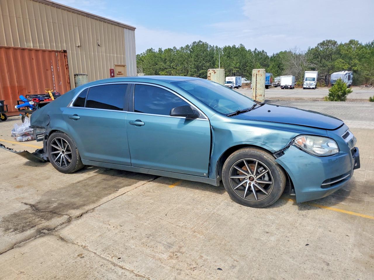 2009 CHEVROLET MALIBU photo 4