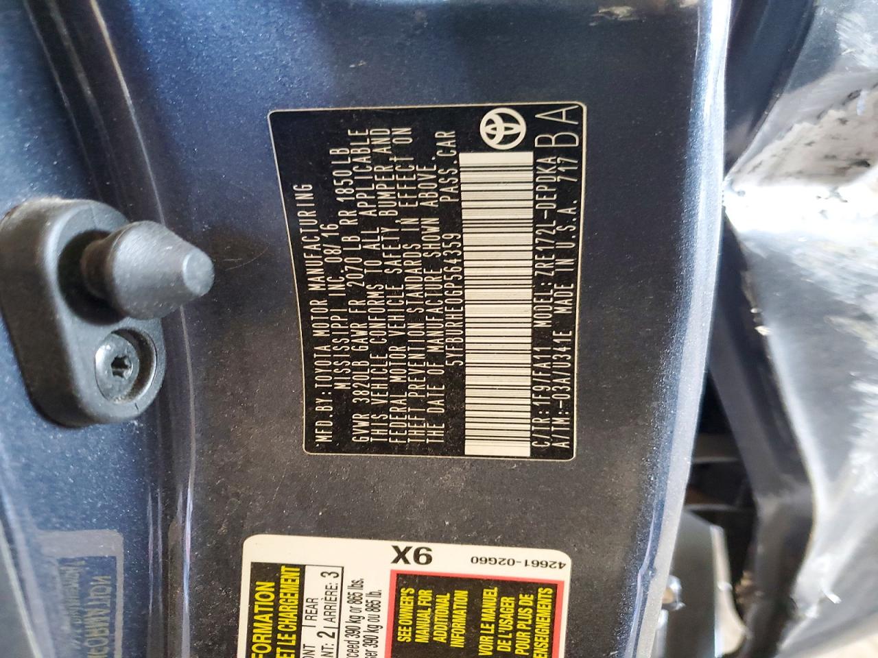 2016 TOYOTA COROLLA L photo 13