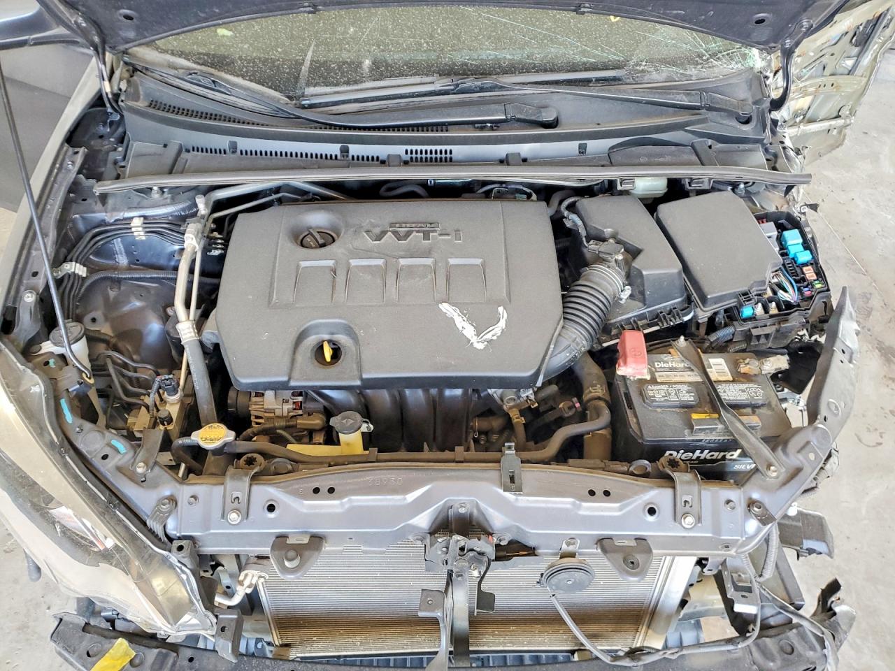 2016 TOYOTA COROLLA L photo 11