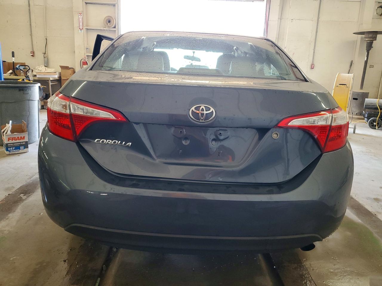 2016 TOYOTA COROLLA L photo 6