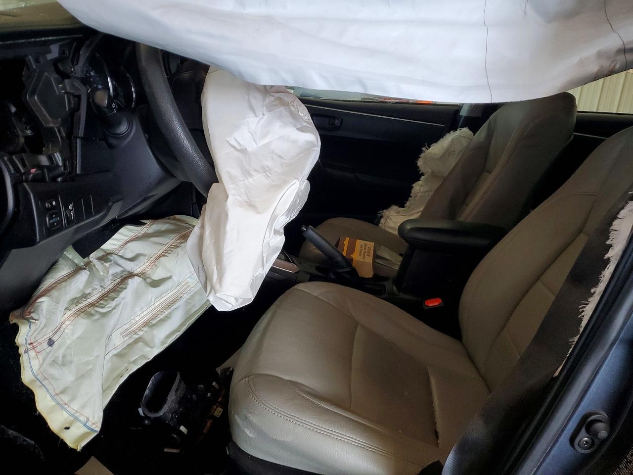 2016 TOYOTA COROLLA L photo 7
