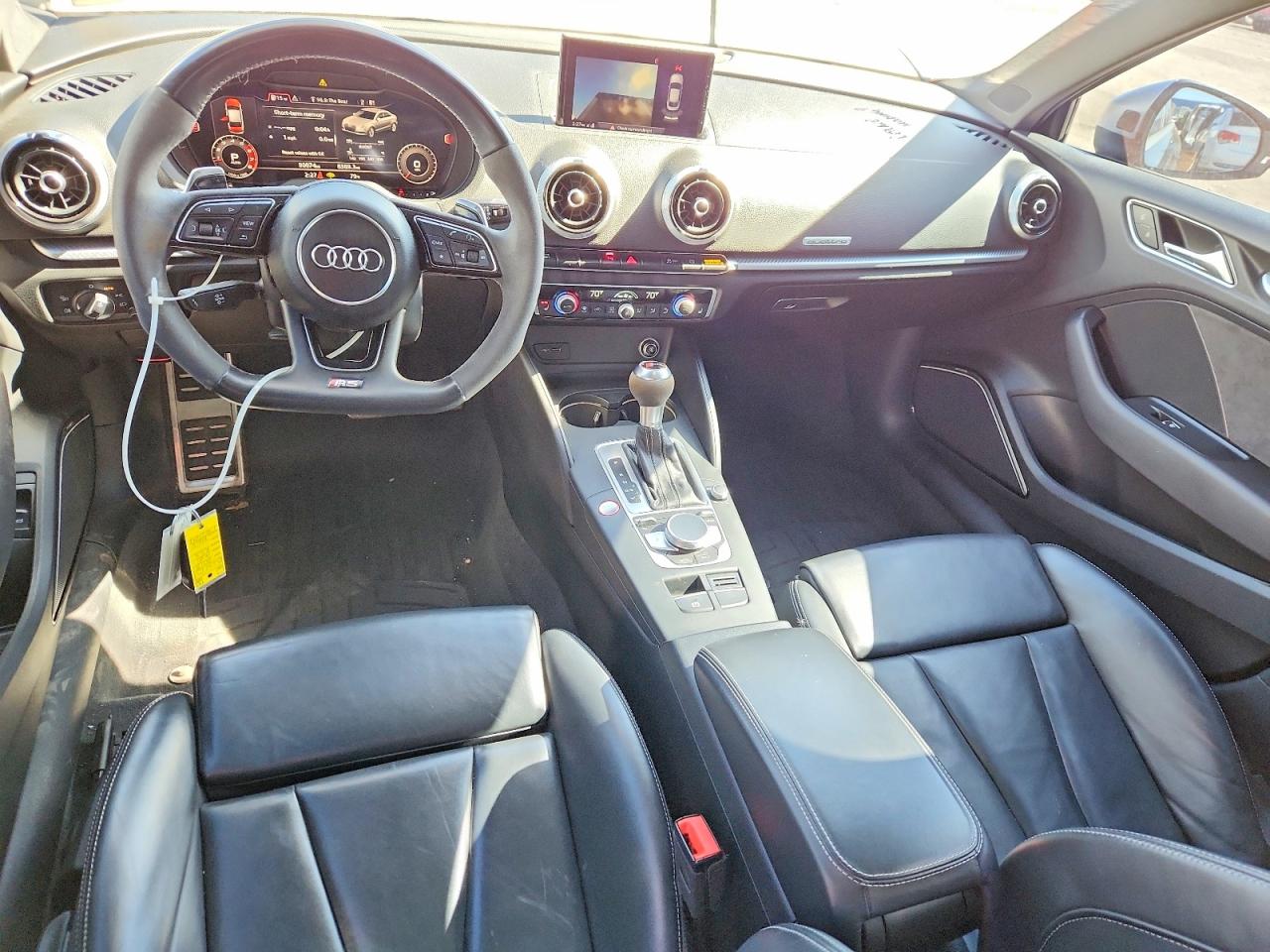 2018 AUDI RS3 photo 15