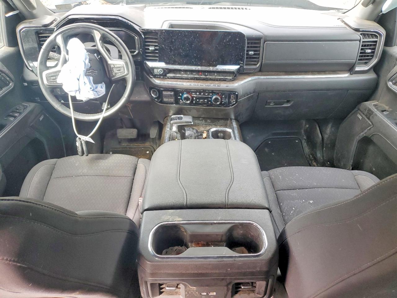 2024 CHEVROLET SILVERADO K1500 RST photo 15