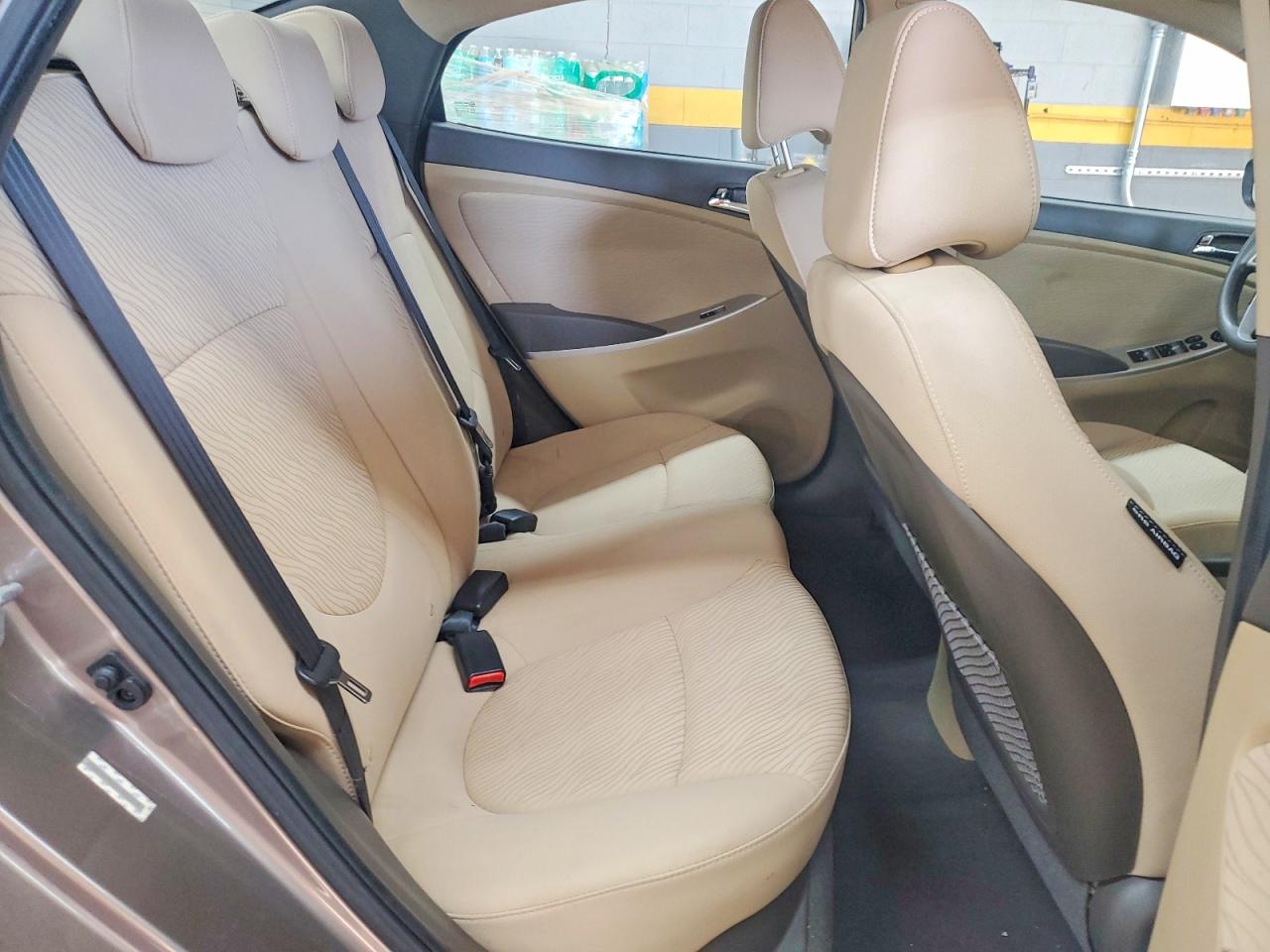 2014 HYUNDAI ACCENT GLS photo 10
