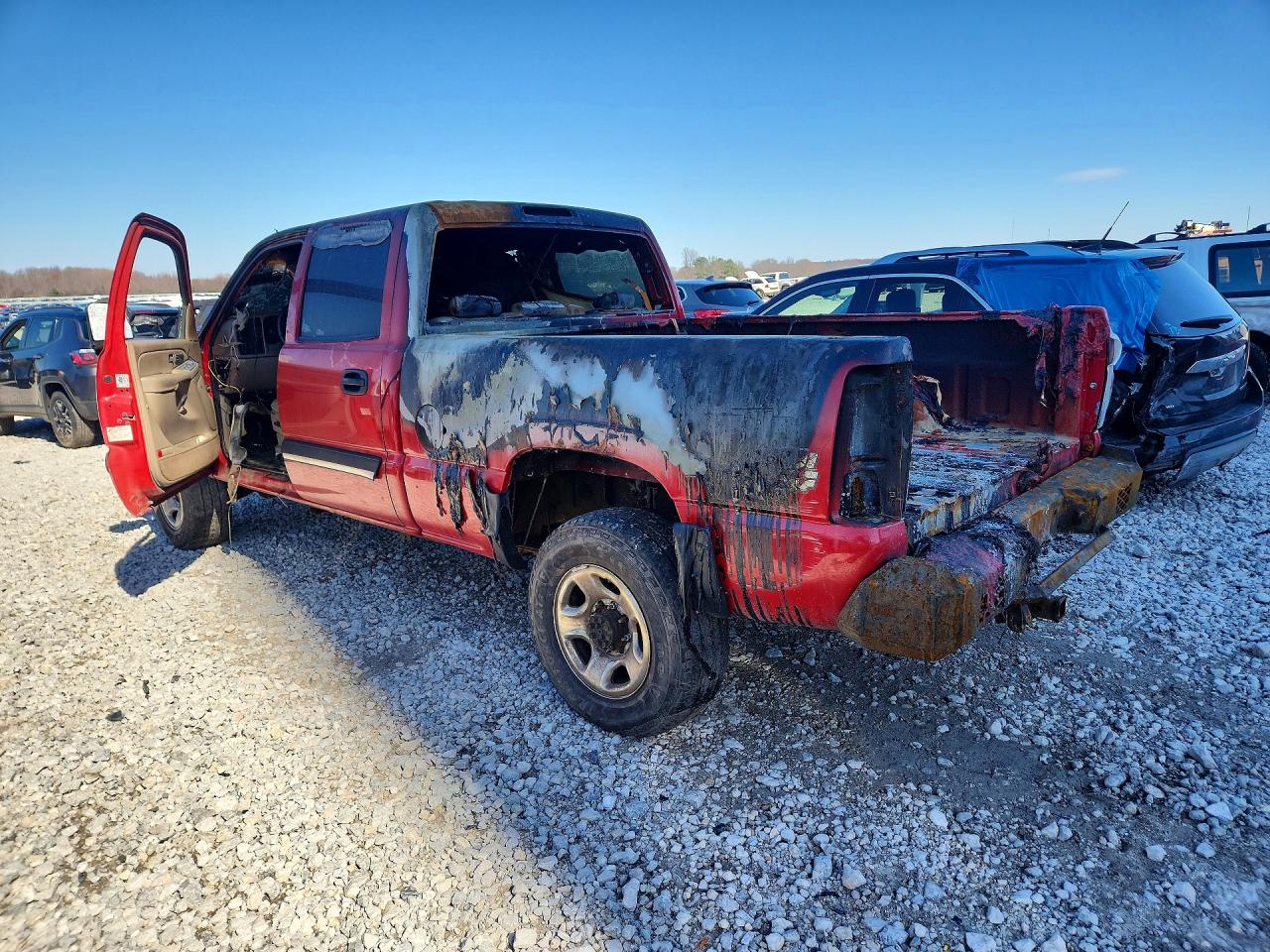 2005 CHEVROLET SILVERADO K2500 HEAVY DUTY photo 3