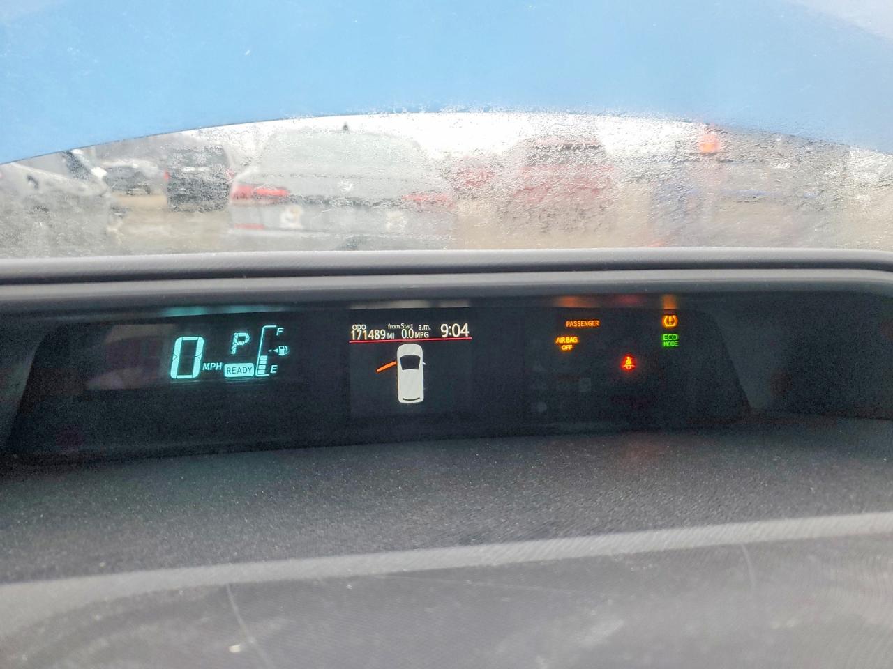 2014 TOYOTA PRIUS photo 17
