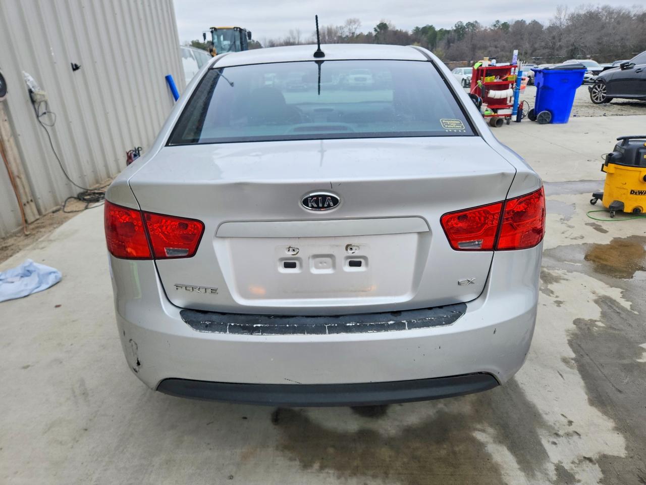 2010 KIA FORTE EX photo 6