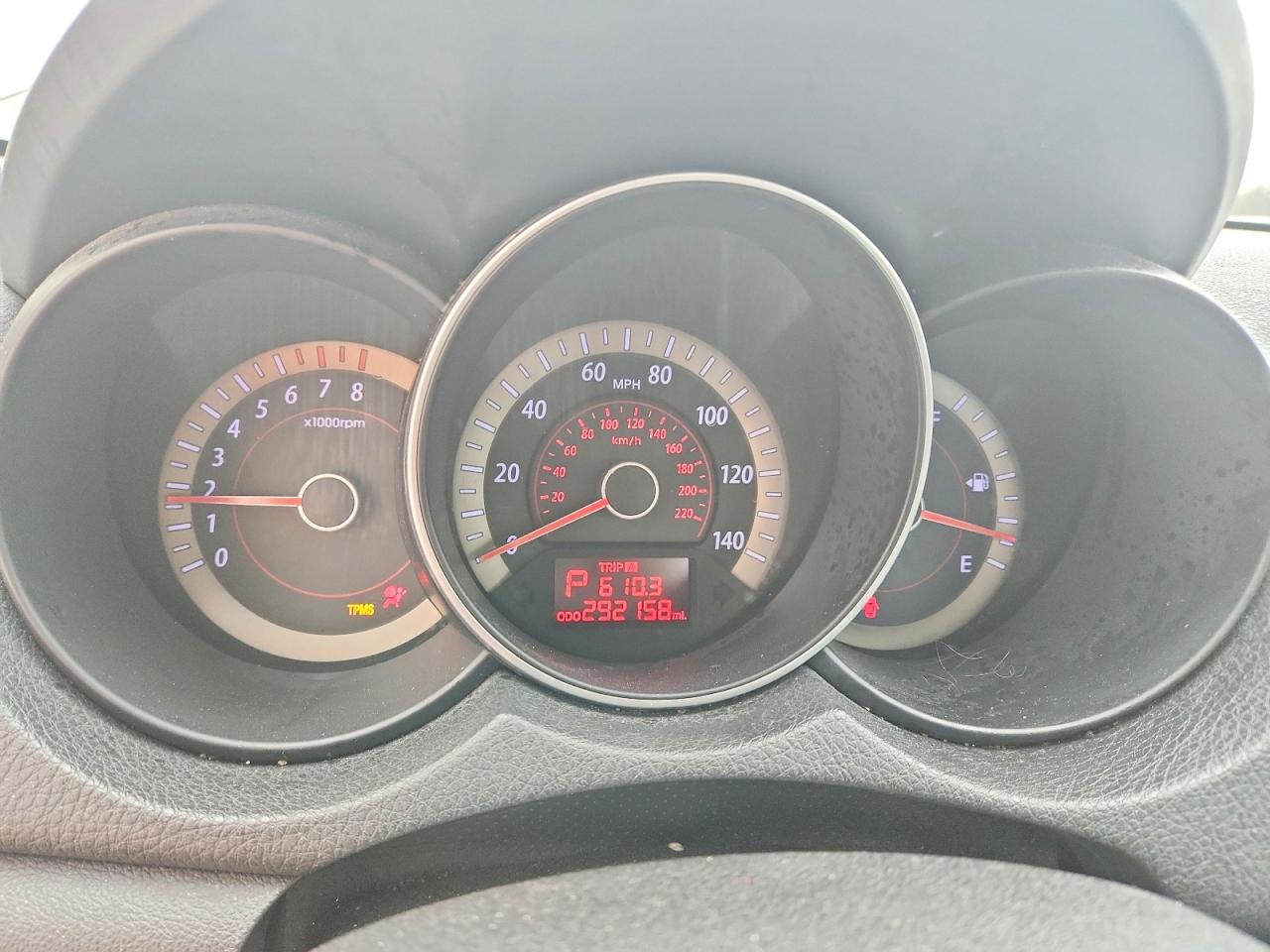 2010 KIA FORTE EX photo 9