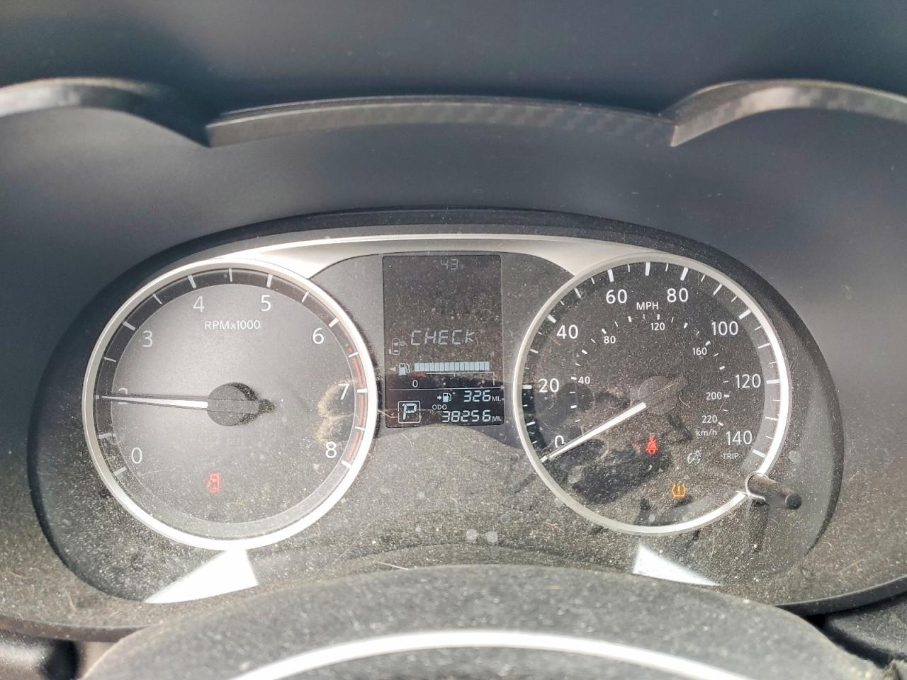 2021 NISSAN VERSA S photo 9