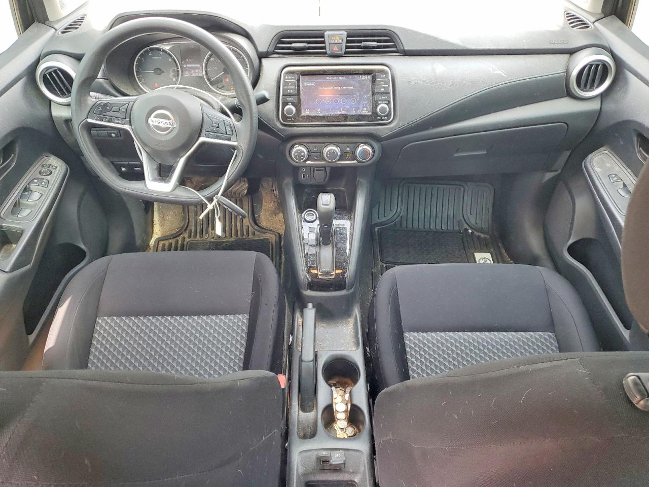 2021 NISSAN VERSA S photo 8