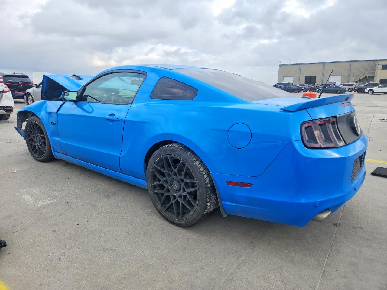2014 FORD MUSTANG GT photo 3