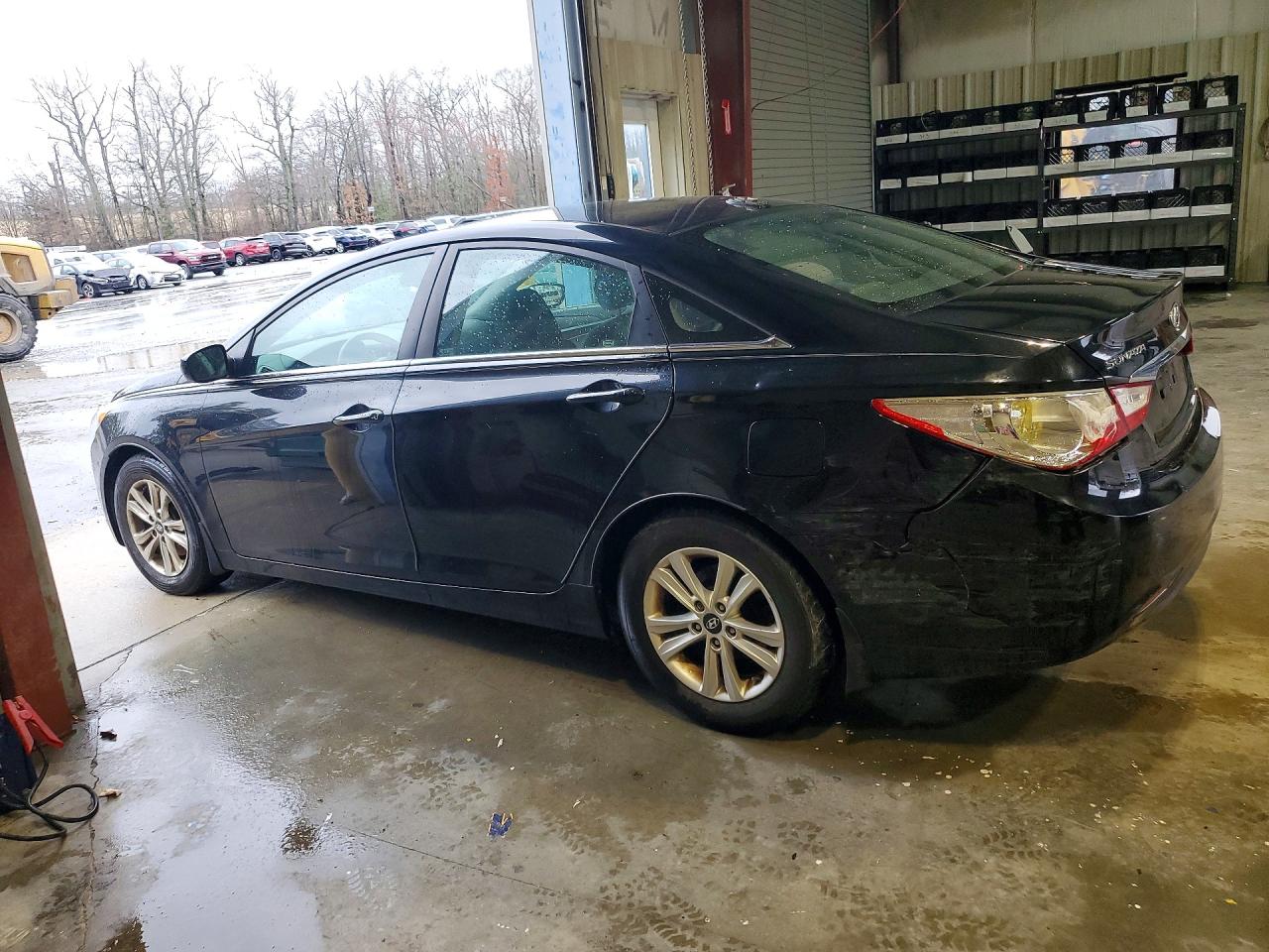 2013 HYUNDAI SONATA GLS photo 2