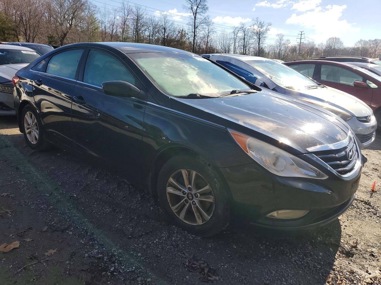 2013 HYUNDAI SONATA GLS photo 4