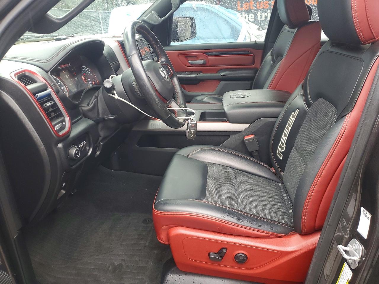 2019 RAM 1500 REBEL photo 13