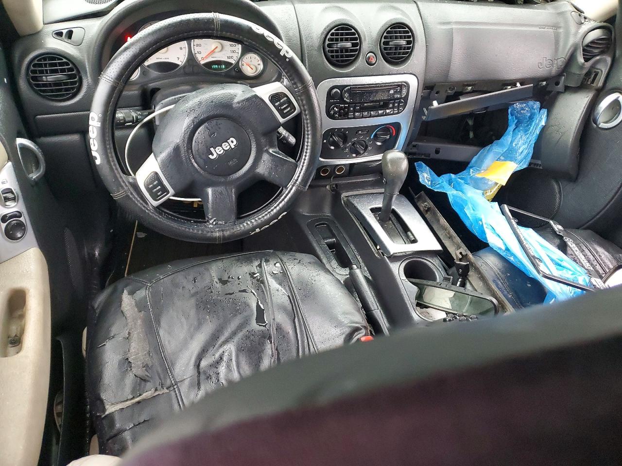 2002 JEEP LIBERTY LIMITED photo 8