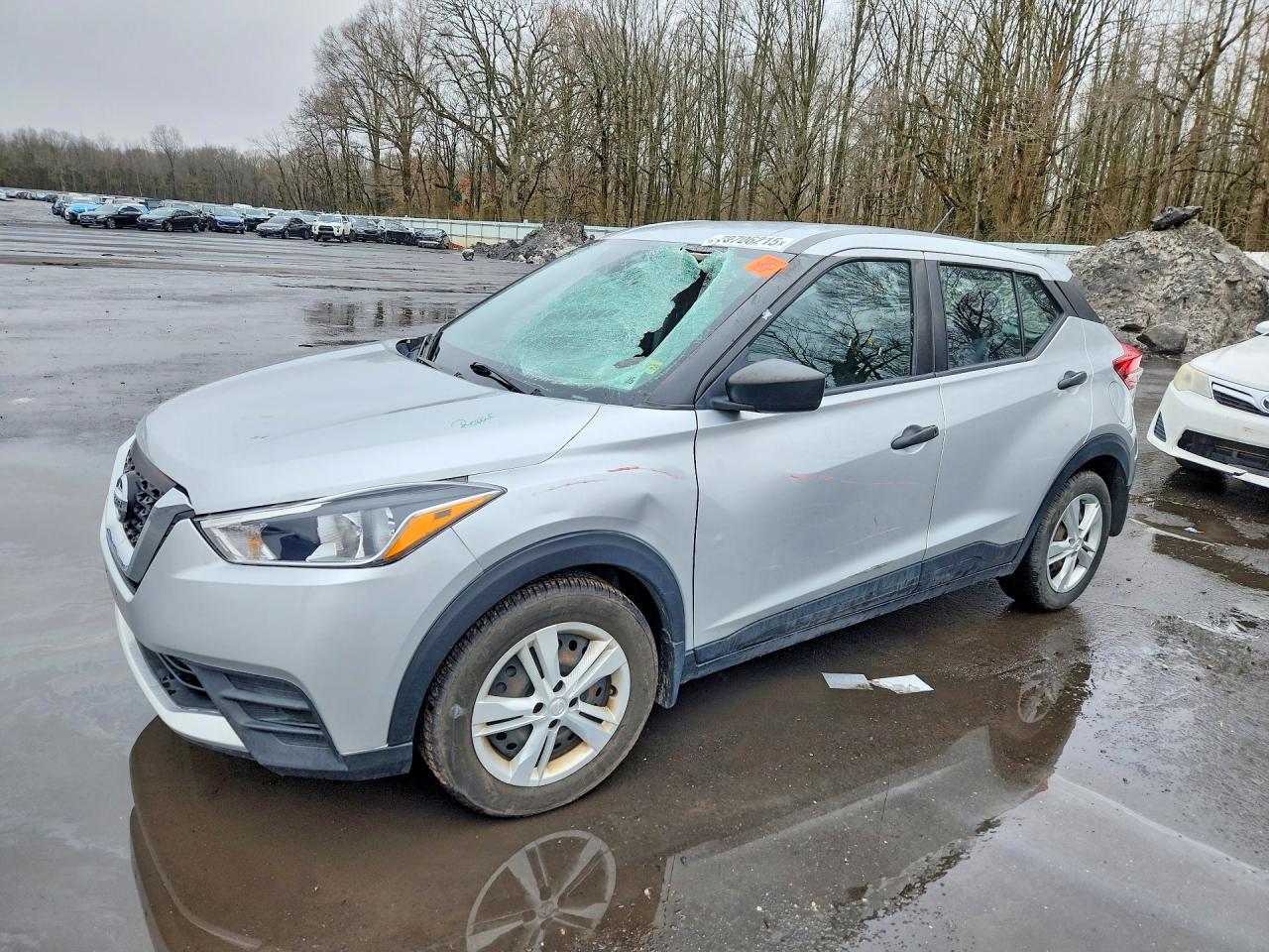 2020 NISSAN KICKS