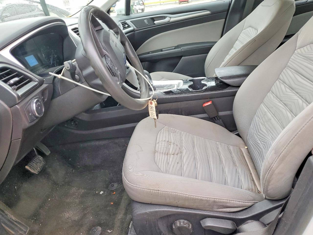 2016 FORD FUSION S photo 13