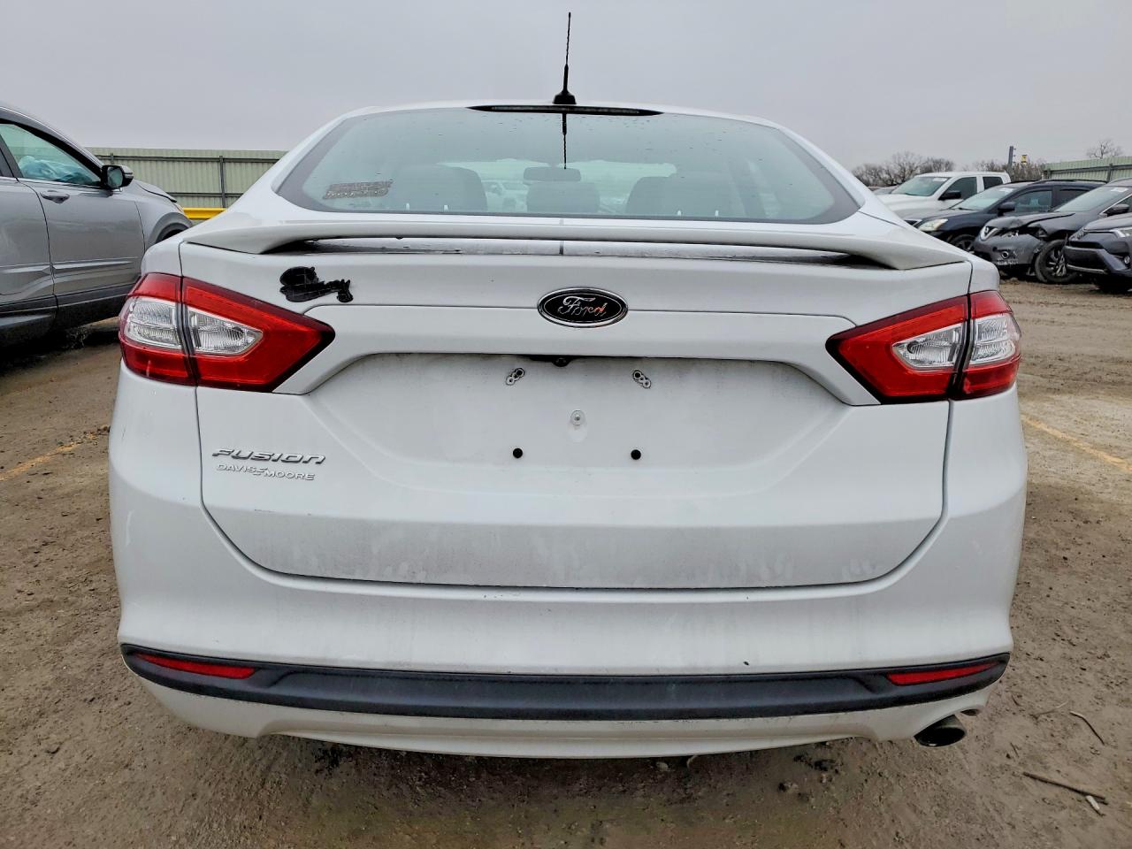 2016 FORD FUSION S photo 11