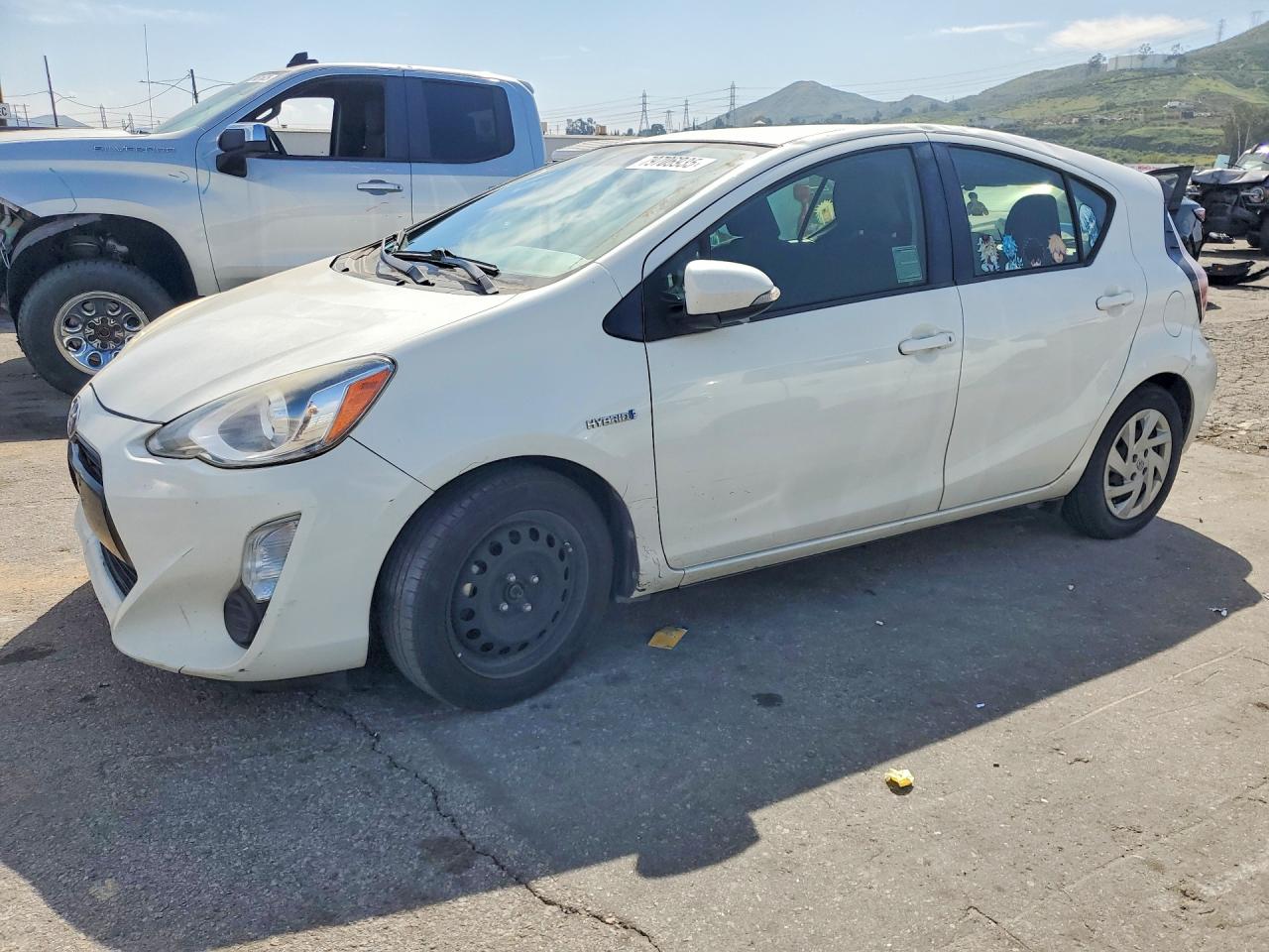 2015 TOYOTA PRIUS C