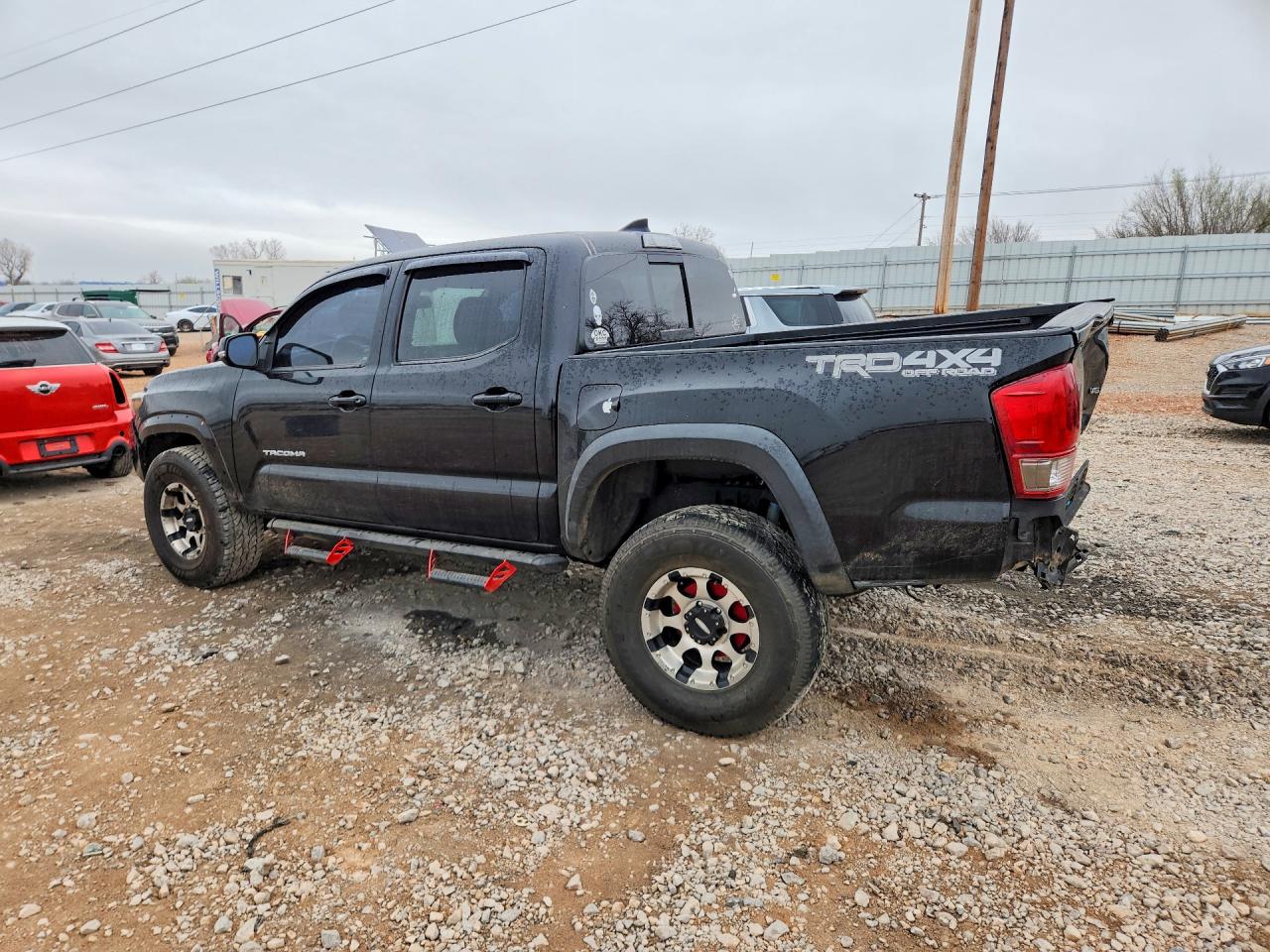 2017 TOYOTA TACOMA TRD OFF-ROAD photo 3