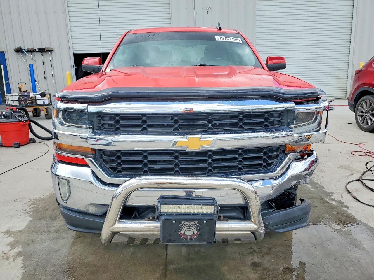 2018 CHEVROLET SILVERADO C1500 LT photo 9