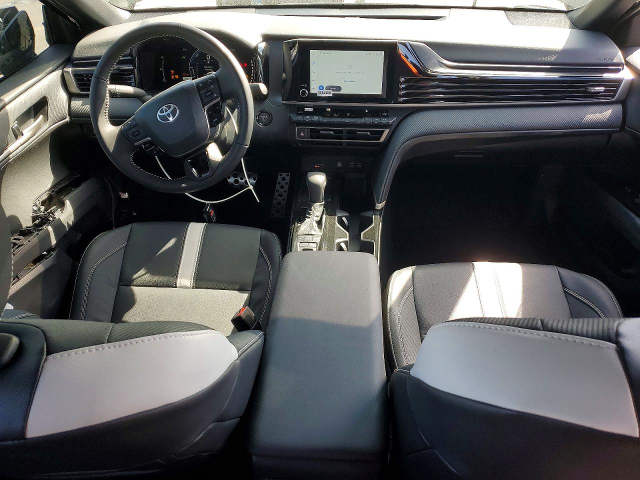 2026 TOYOTA CAMRY SE photo 22