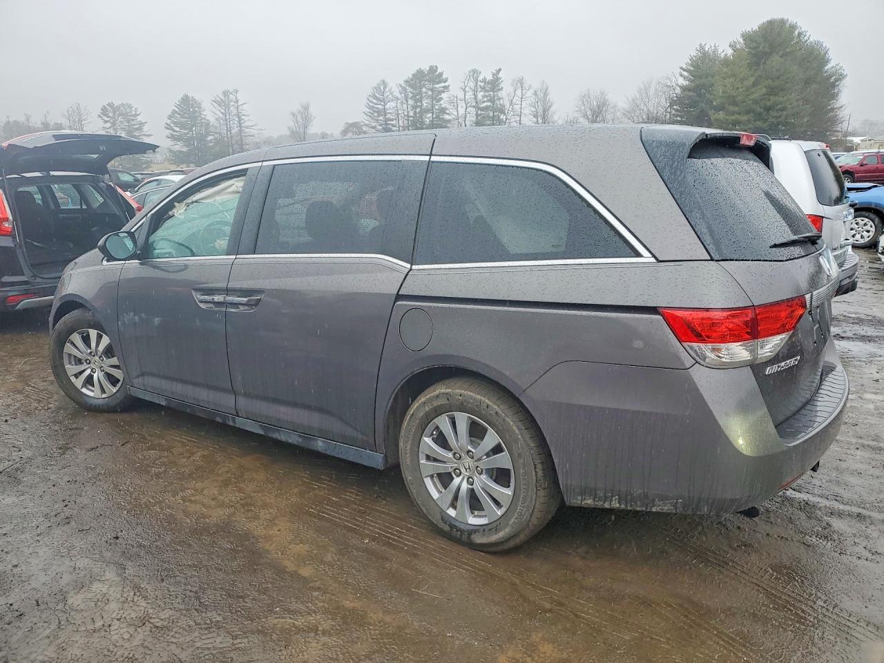 2016 HONDA ODYSSEY EXL photo 2