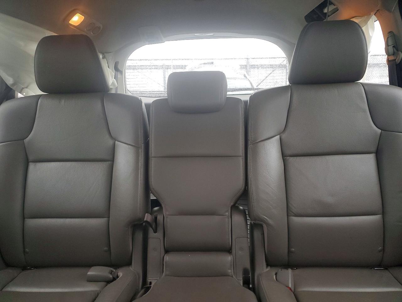 2016 HONDA ODYSSEY EXL photo 10