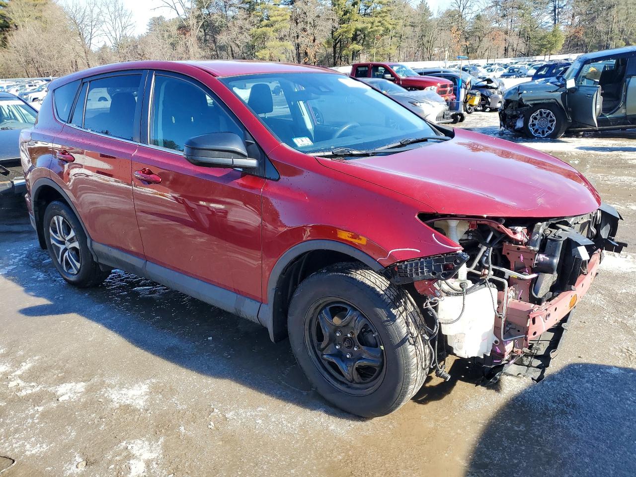 2018 TOYOTA RAV4 LE photo 4